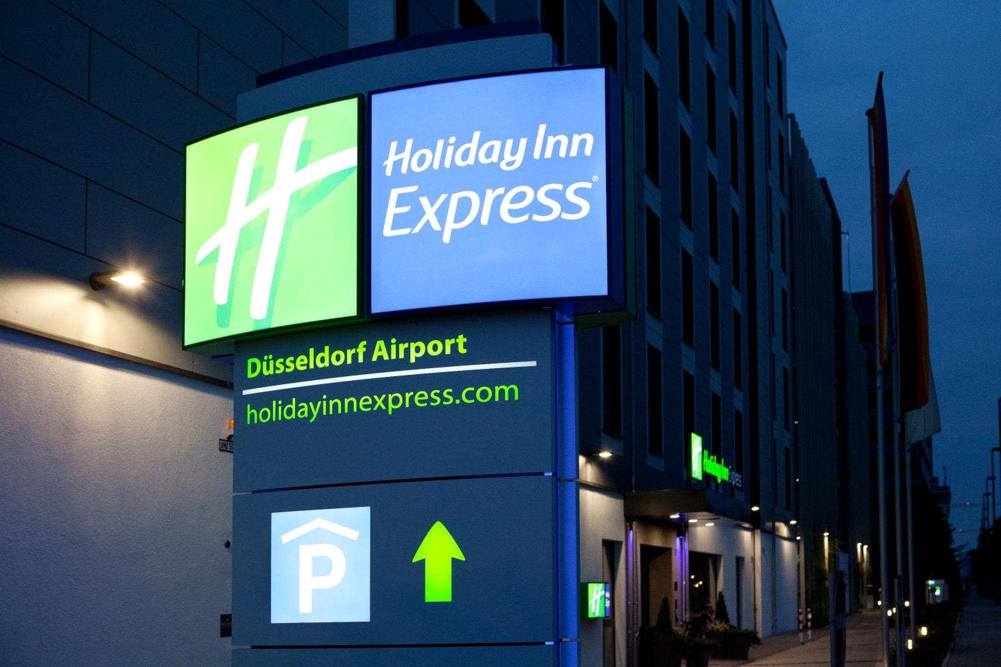 Holiday Inn Express - Duesseldorf Airport Exteriér fotografie
